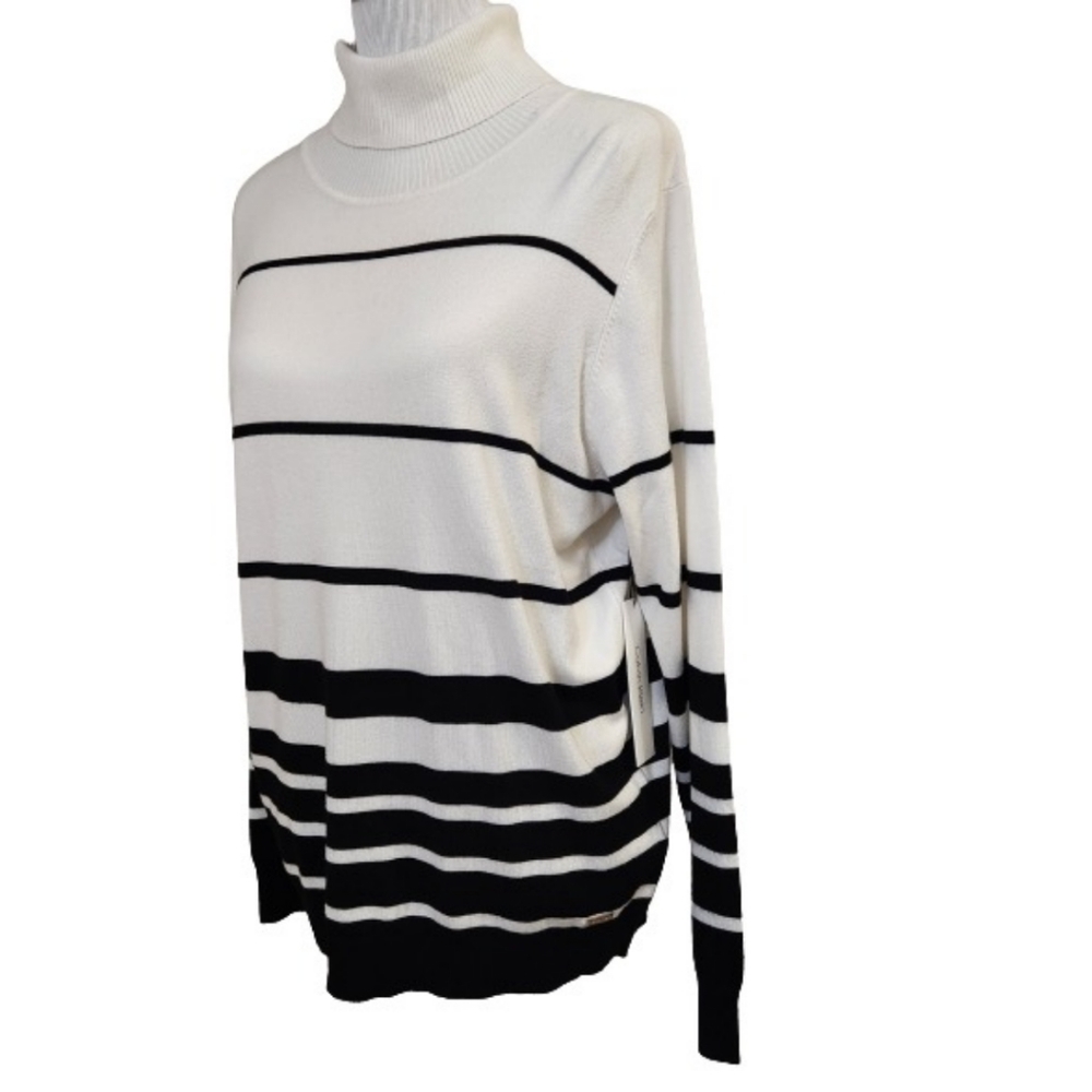 🆕️⬇️Calvin Klein Winter White & Black Stripe Turtleneck - Picture 3 of 11